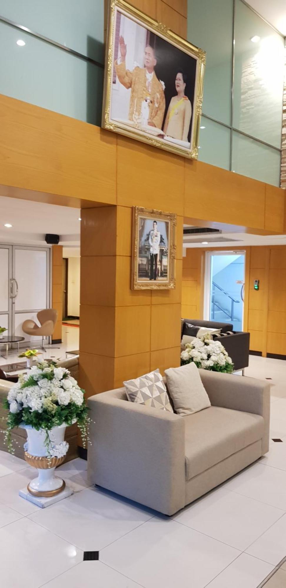 Sena House Hotel Bangkok Bagian luar foto