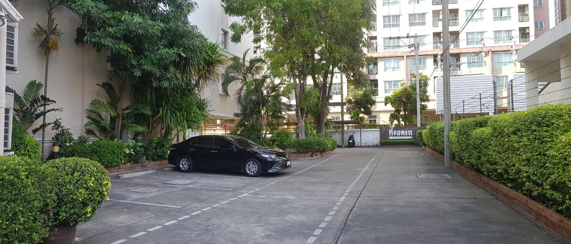 Sena House Hotel Bangkok Bagian luar foto